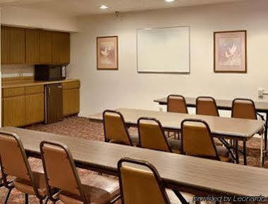 Super 8 Hotel